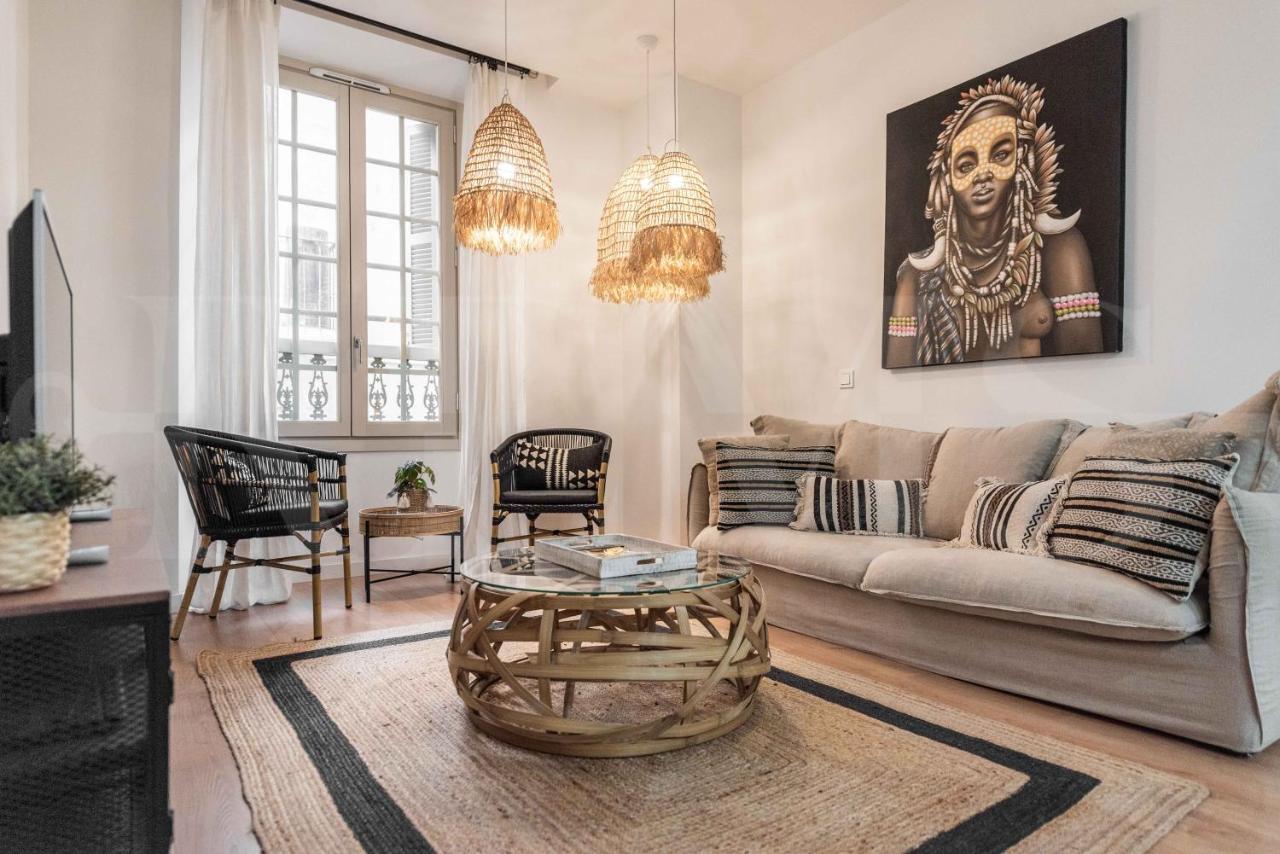 Lovely Boho Apartment With Parking - Historic Center By Rems Малага Екстериор снимка
