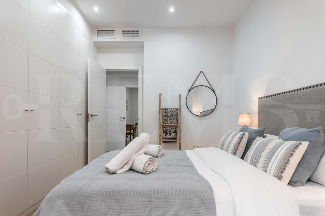 Lovely Boho Apartment With Parking - Historic Center By Rems Малага Екстериор снимка