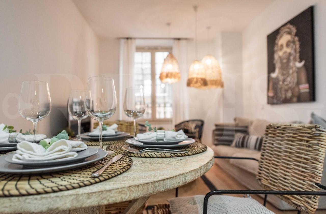 Lovely Boho Apartment With Parking - Historic Center By Rems Малага Екстериор снимка