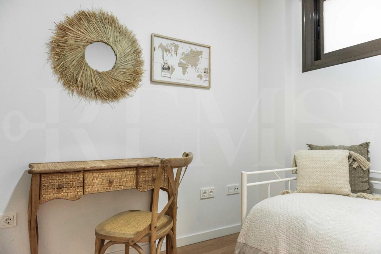 Lovely Boho Apartment With Parking - Historic Center By Rems Малага Екстериор снимка